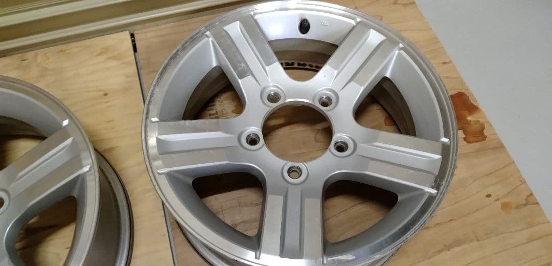 ジムニー　純正アルミホイール　①フロント