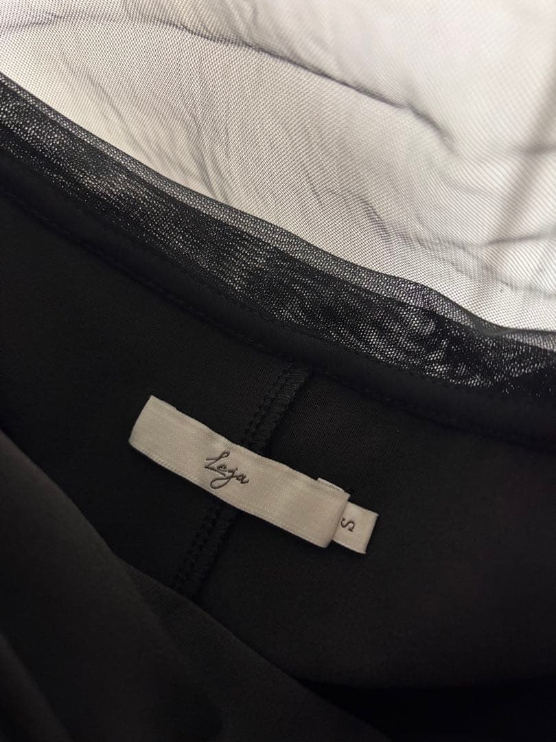 公式サイトSは完売！2WAYチュールトップスパールAラインドレス結婚式 LEJA