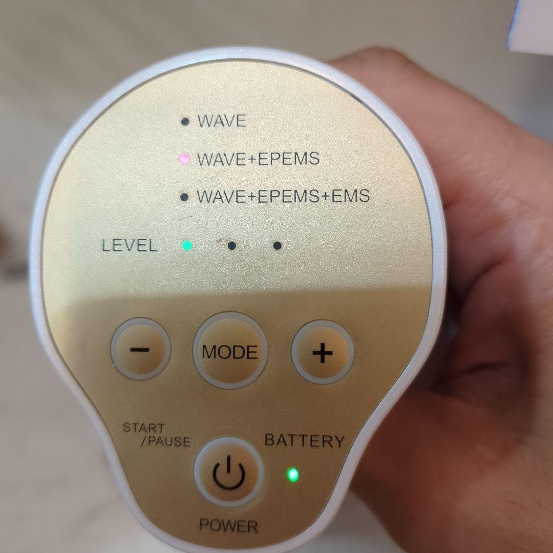 St.Lily 美顔器 & St. Meso Cell Cocktail セット