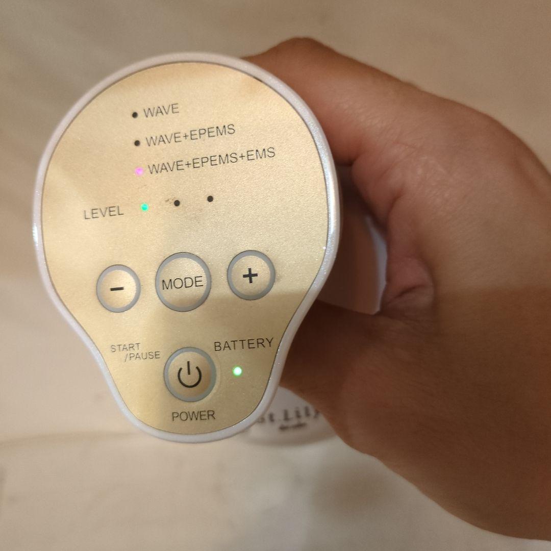 St.Lily 美顔器 & St. Meso Cell Cocktail セット