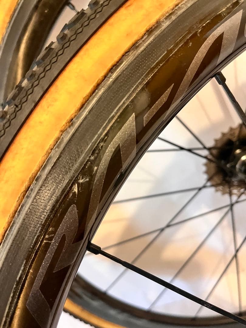 シマノWH-R9100 C40TUデュラエース　スプロケ付き　ホイールバック付き