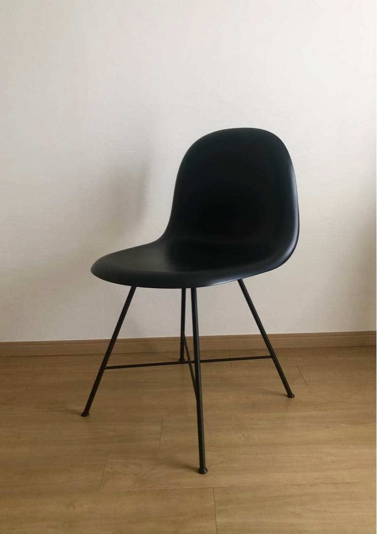 ★sea　◆美品GUBI ダイニングチェア（2脚セット可）送料込