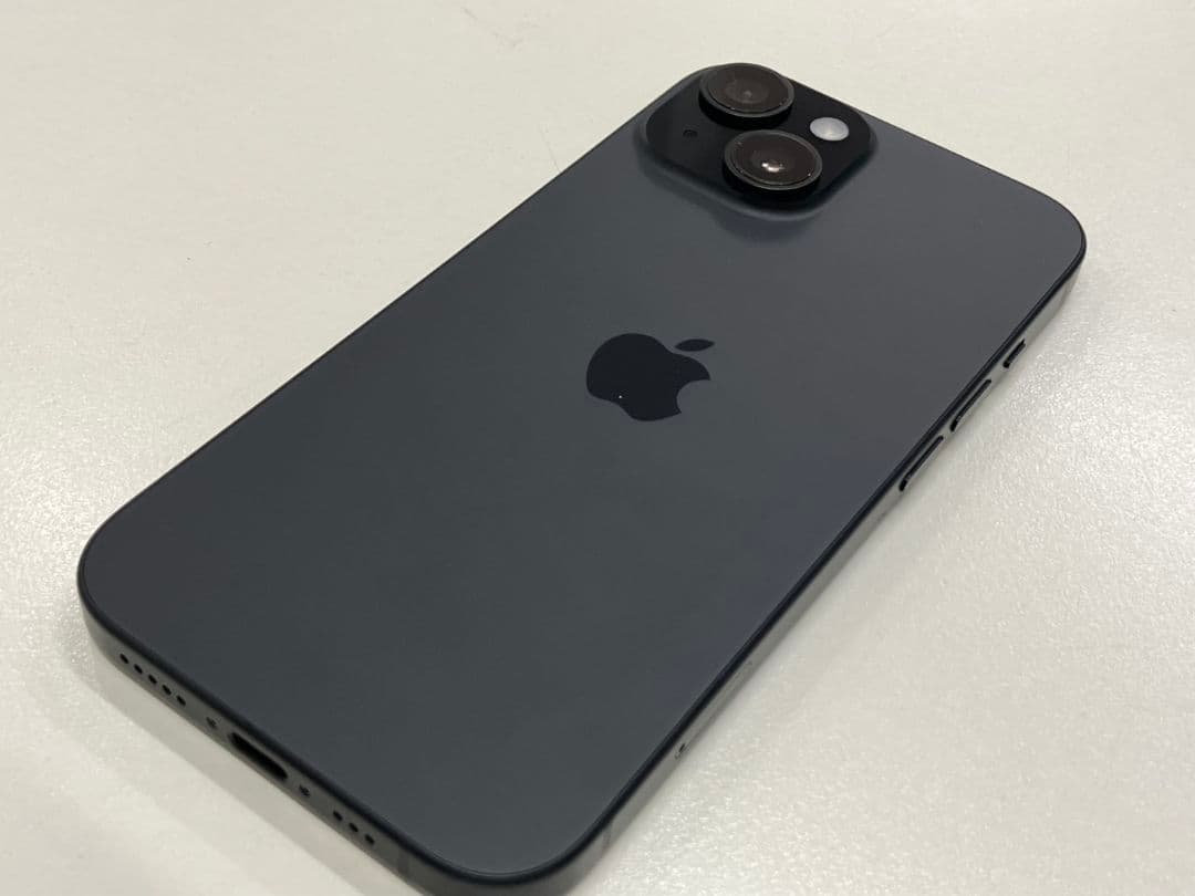 【 iPhone15 128GB バッテリー100％】L
