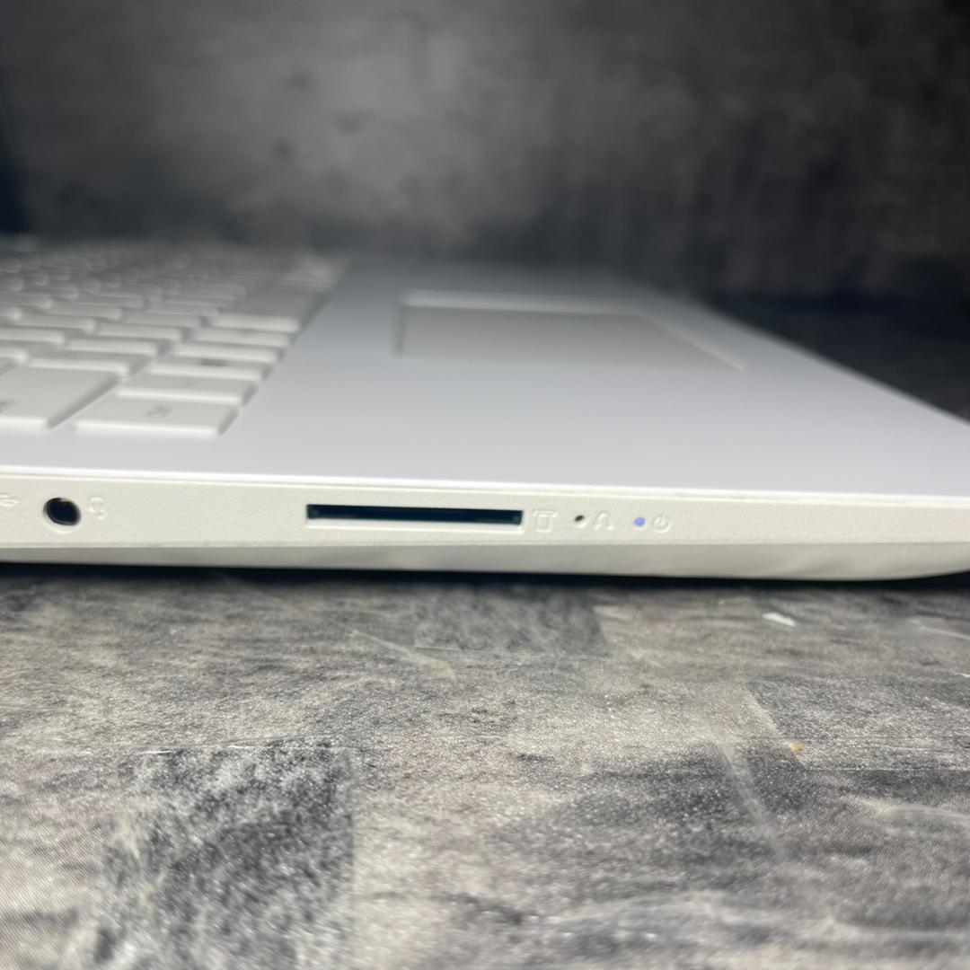 ★Windows11 最新オフィス2024 SSD初期設定済すぐつかえます★美品