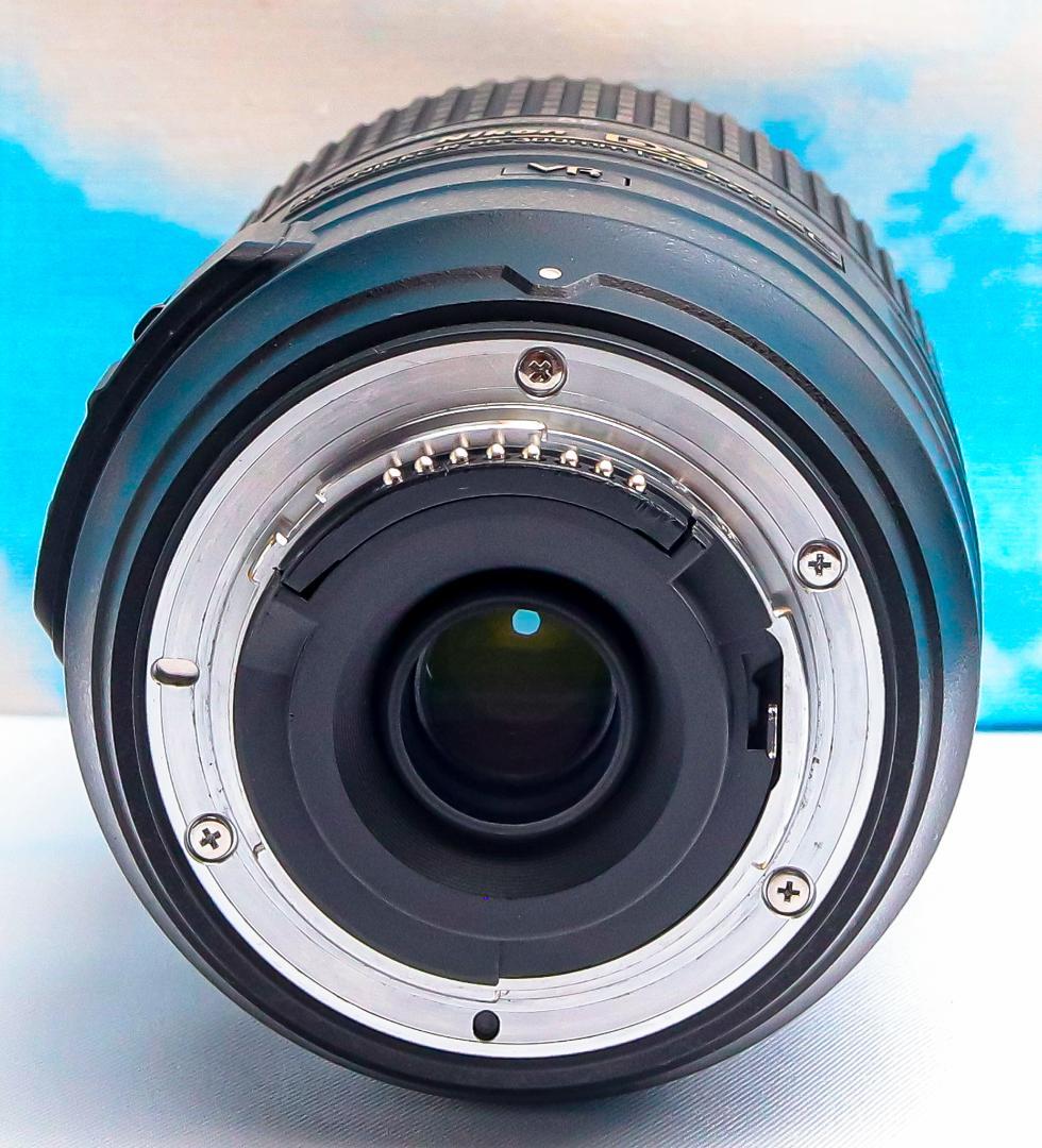 ニコン Nikon 55‐300㎜⭐️超望遠レンズ⭐️手振れ補正付き⭐️