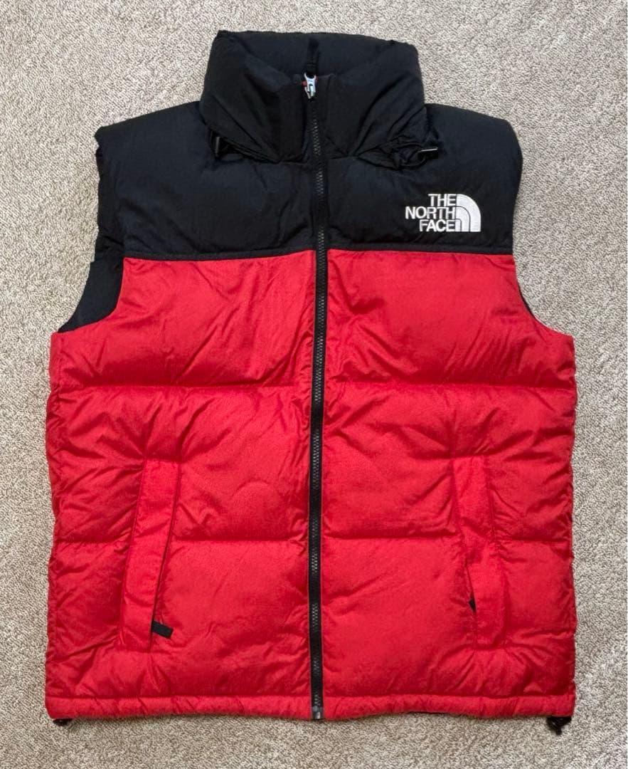 THE NORTH FACE ヌプシダウンベスト Lサイズ レッド/ブラック