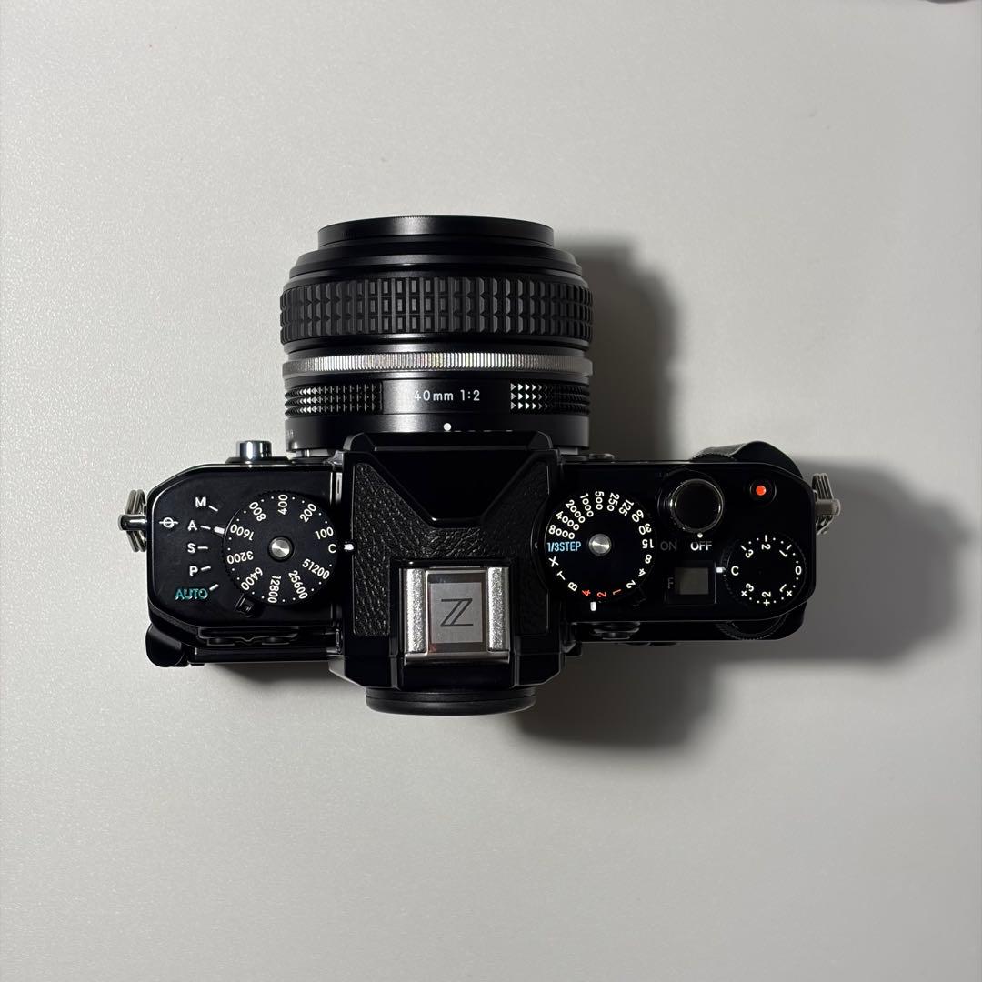 Nikon Zf ＋ NIKKOR Z 40mm f/2 SE レンズキット