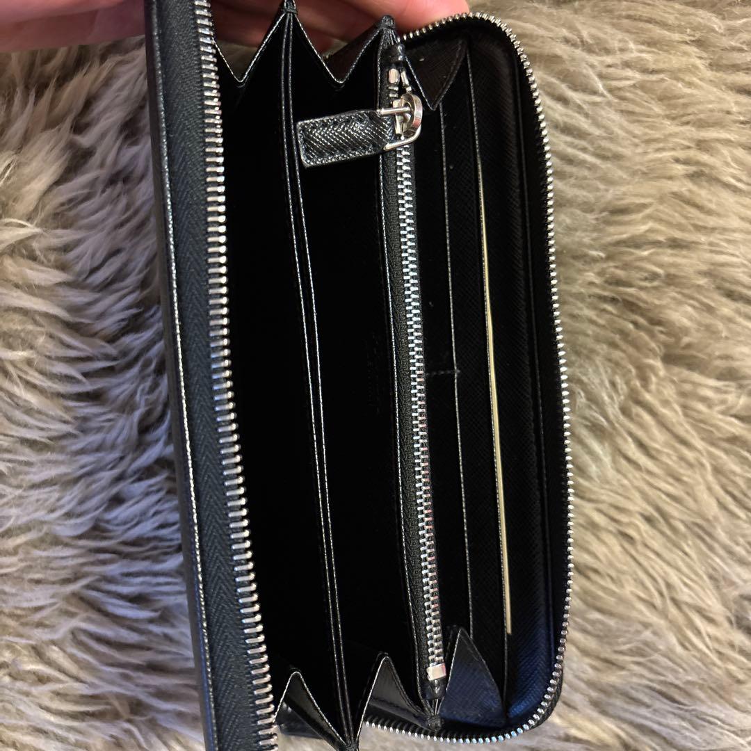 ナダル❗️✨PRADA プラダ✨美品❗️長財布　黒色　ネロ