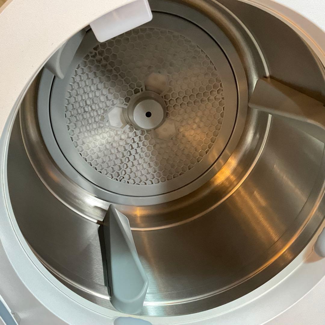 極美品！Morus（モルス） Zero 小型衣類乾燥機 69,800円（税抜）