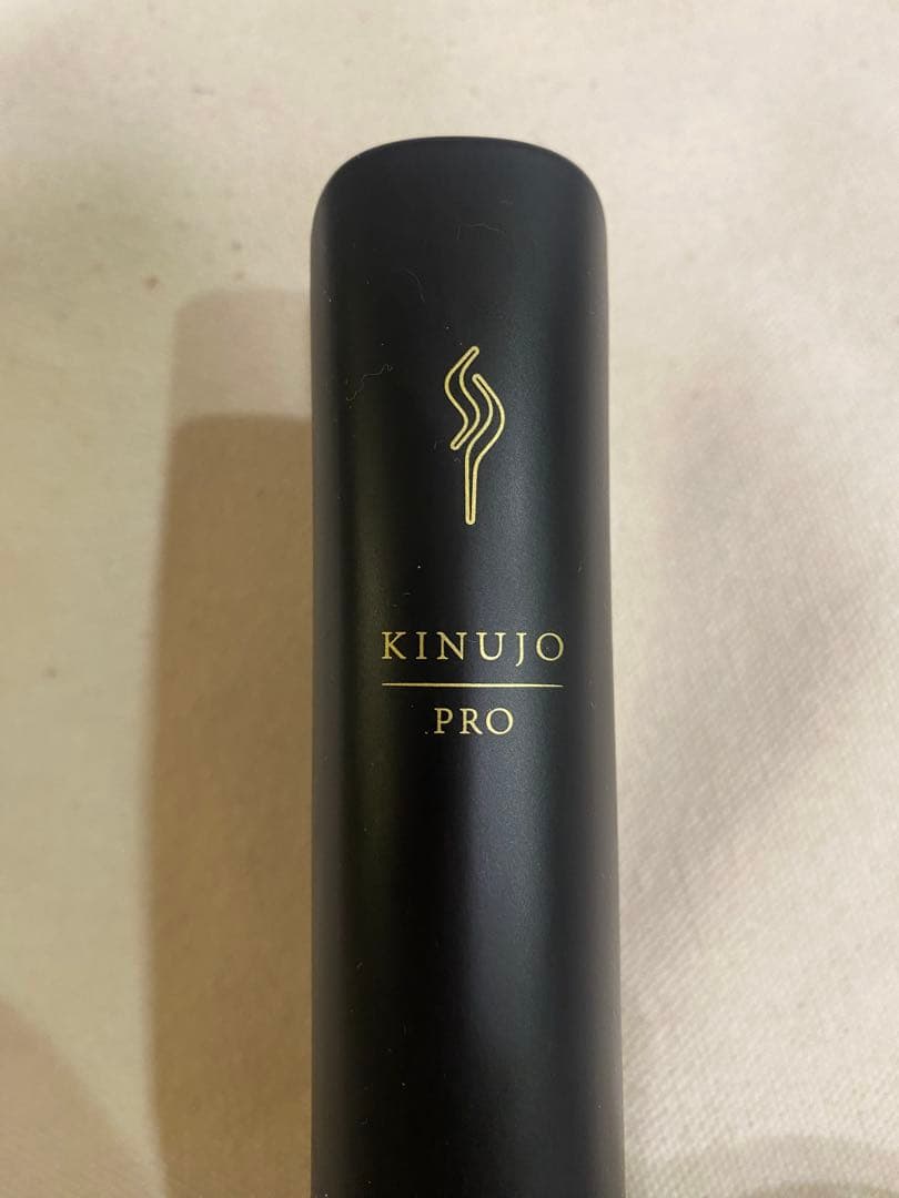 【美品】【値下げ】KINUJO PRO ストレートヘアアイロン ブラック
