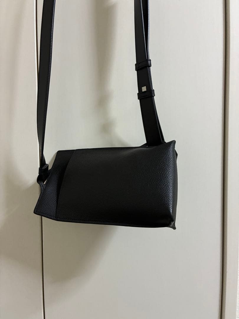 ロエベ　ショルダーバッグ