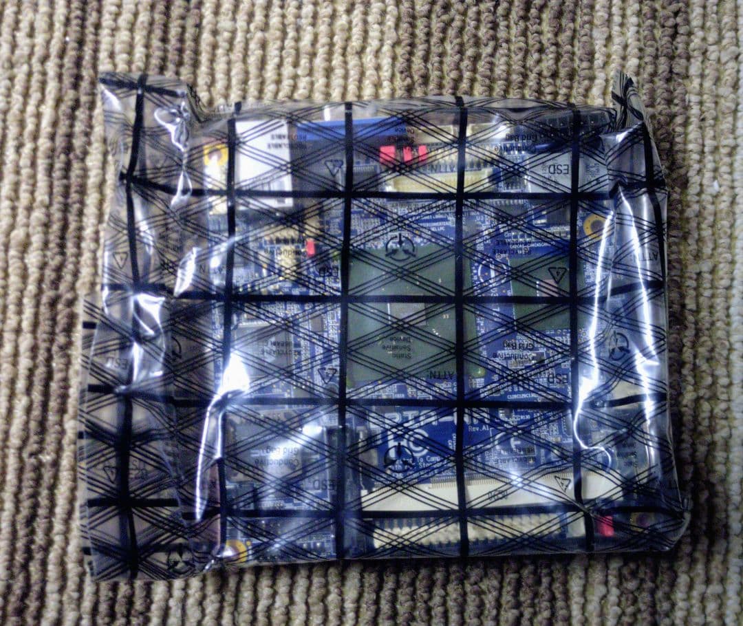 VIA EPIA-NR10000EG 未使用品