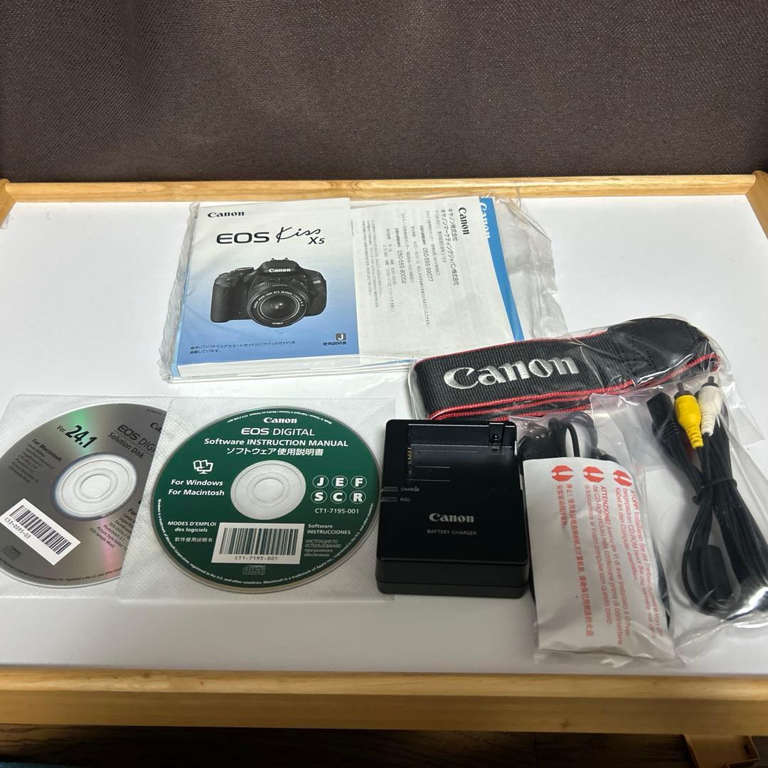 canon EOSkissx5 EF-S 18-55 IS Ⅱ kit 一眼レフ