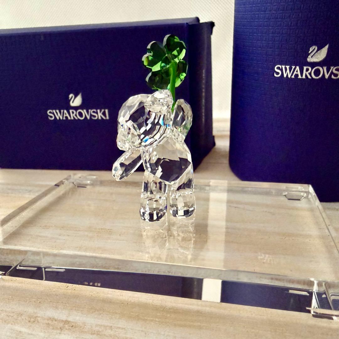 スワロフスキー クリスベア 四葉のクローバー 台座セット