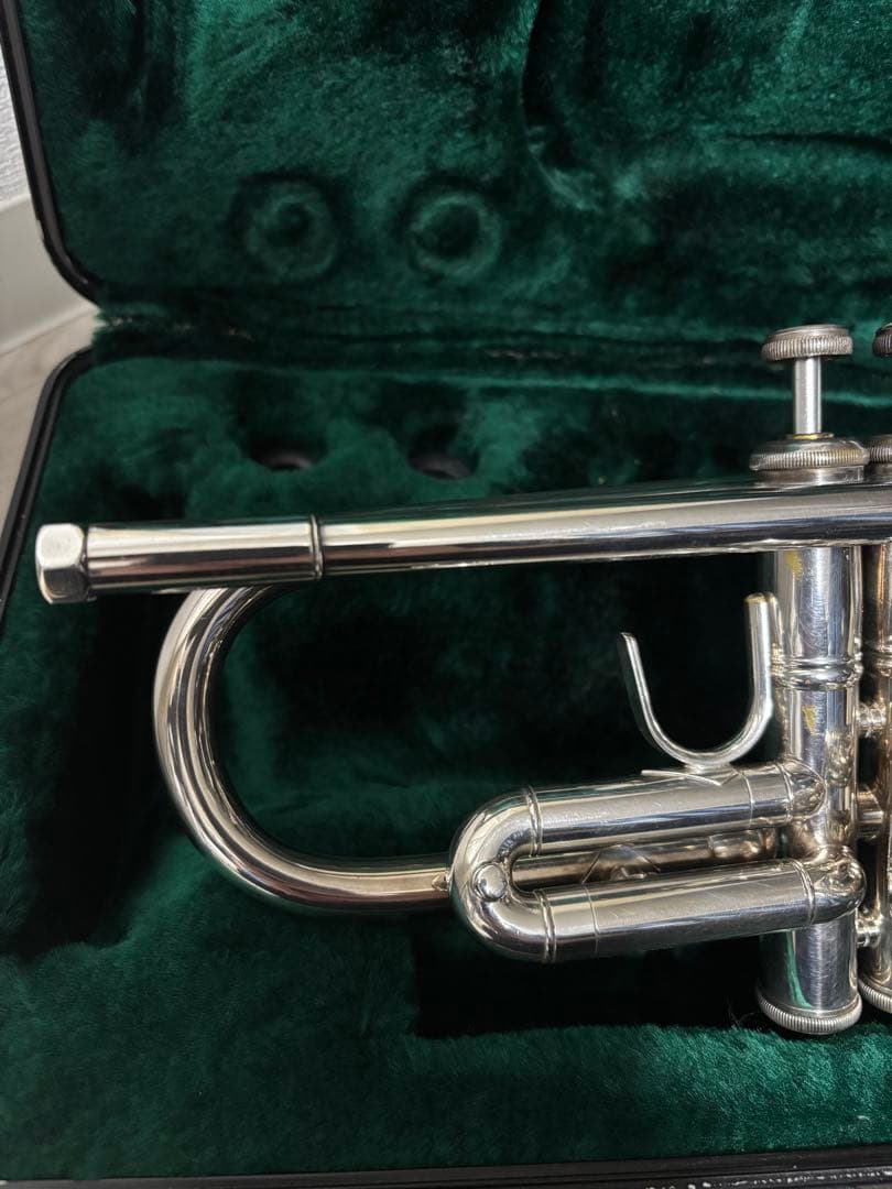 Bach 180ML37SP Stradivarius バック　トランペット