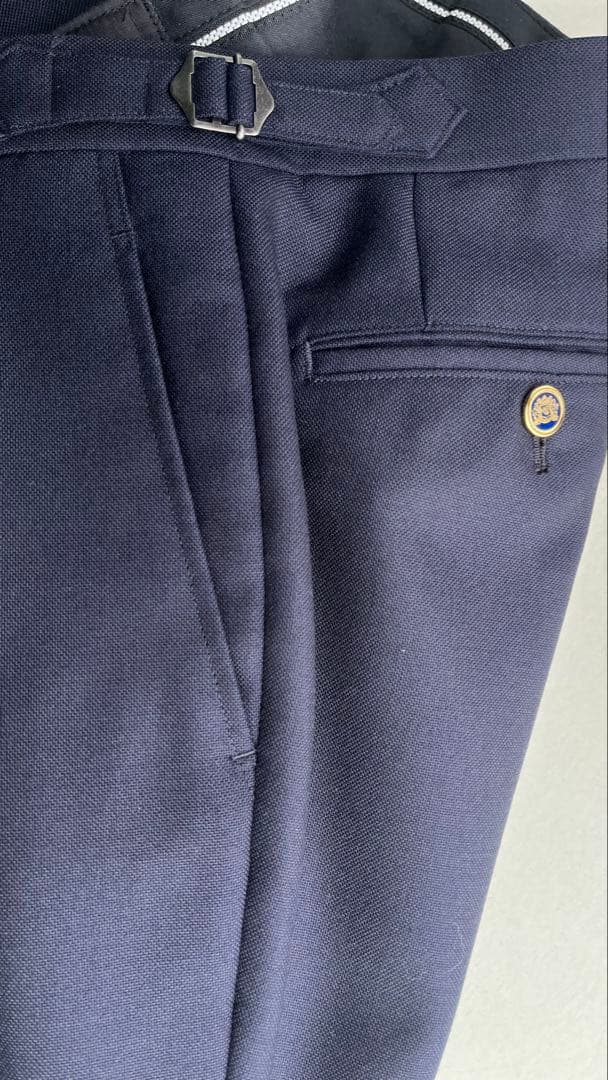 ネイビー 2タックインプリーツスラックス ダブル裾