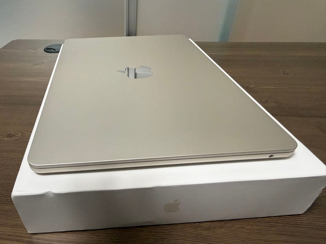 極美品Appleケア有MacBook air M2 16GB 大人気スターライト