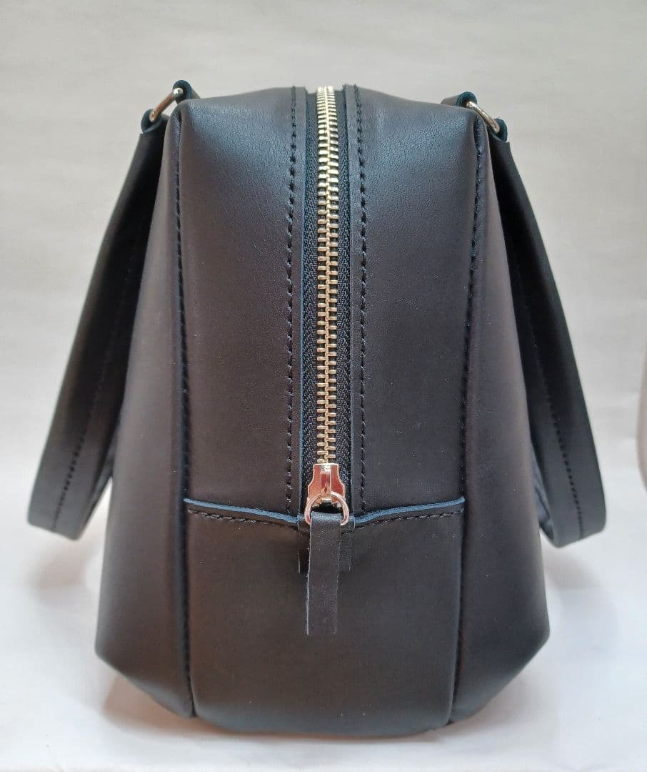 赤目ハンドバッグ