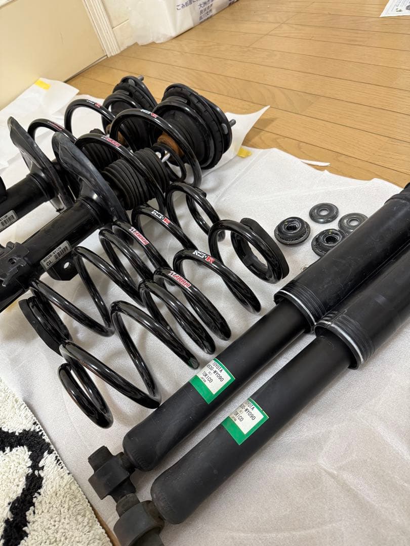 プリウスα‬ ダウンサス