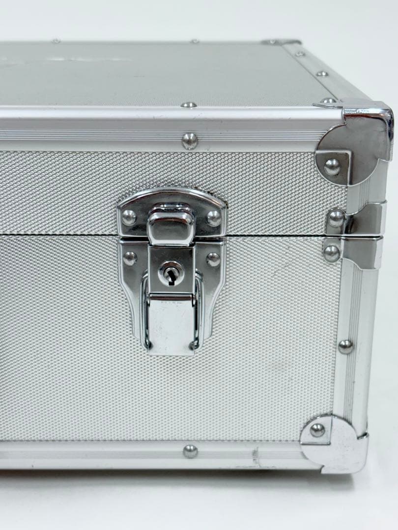 【超貴重】Linhof アルミキャリーケース シルバー