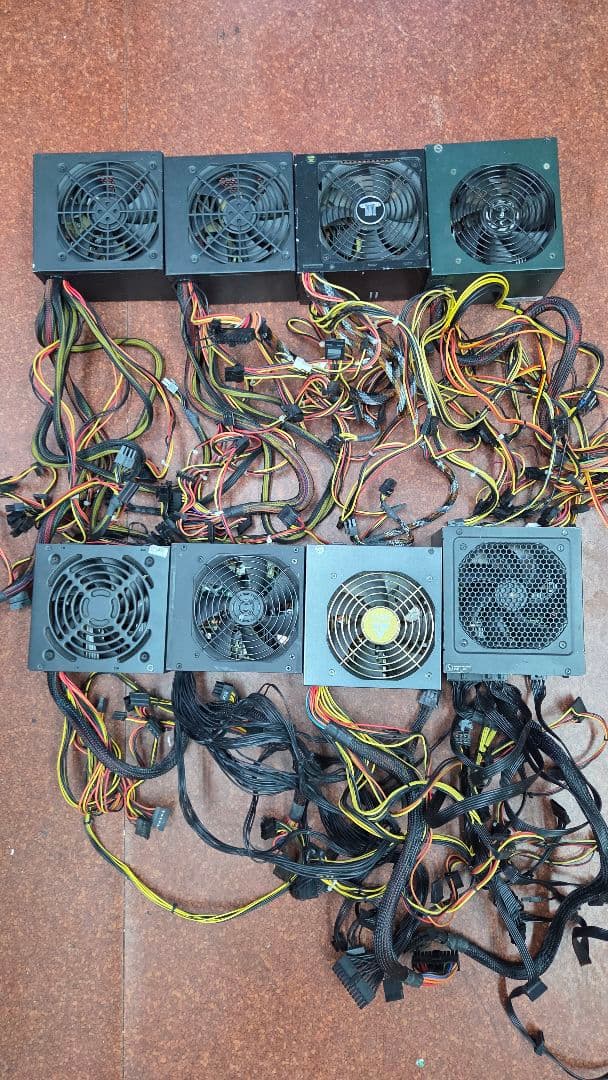 電源ユニット 8個　ジャンク品