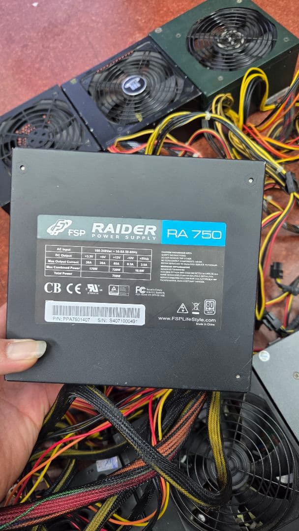 電源ユニット 8個　ジャンク品