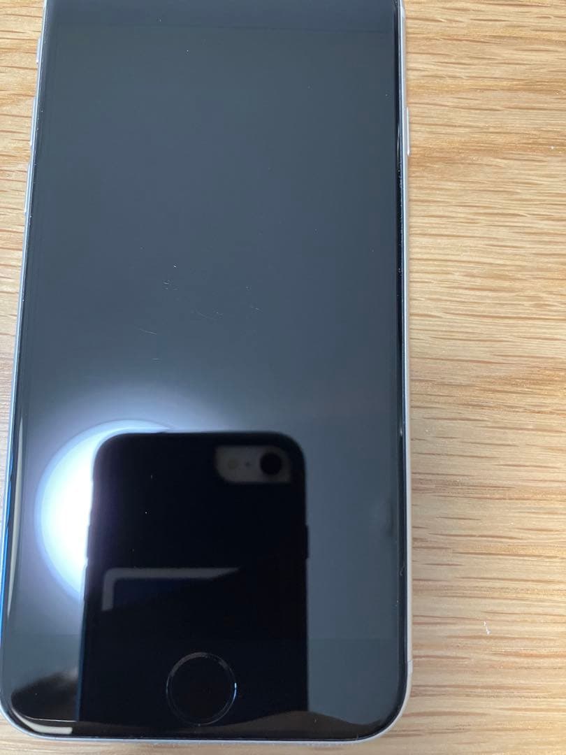 iPhoneSE 第3世代 128GB SIMフリー 動作確認済だが画面に点線
