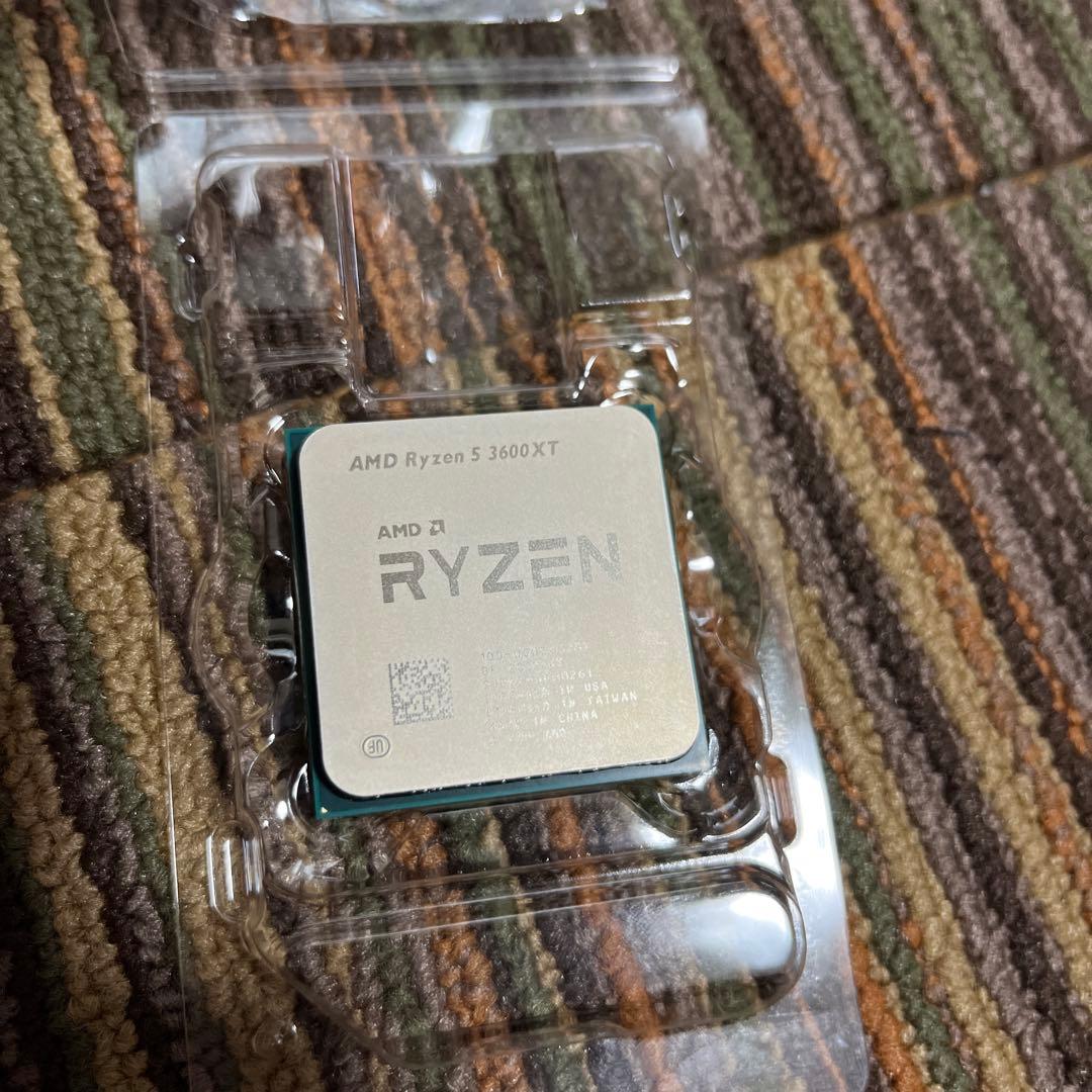 AMD Ryzen 5 3600 XT CPU 本体
