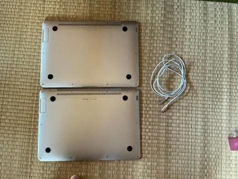 稼働品　Apple Macbook Air a1237 Early2008 ２台