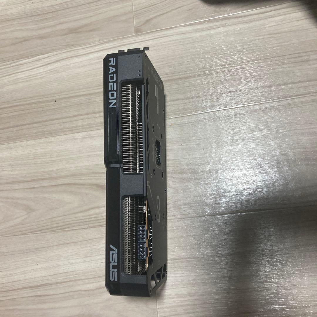 グラフィックボード・グラボ・ビデオカード asus dual rx7800xt-O16G