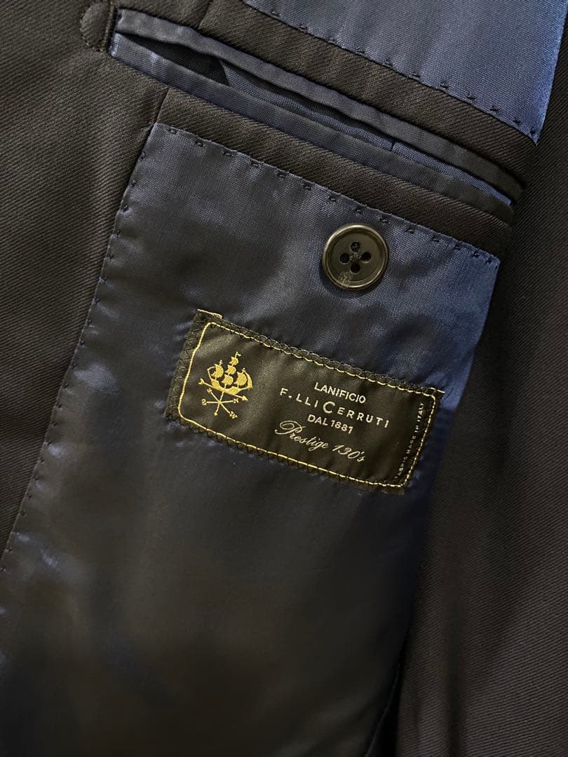 【universal language】ネイビー ビジネススーツ　Lサイズ