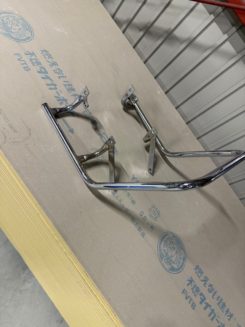 CBR400F用タンデムバー　プリティーレーシング