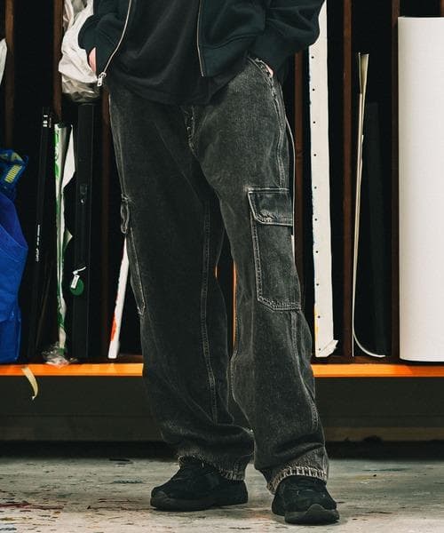 【1/4まで特別価格】Levi's SilverTab ルーズカーゴパンツ 黒