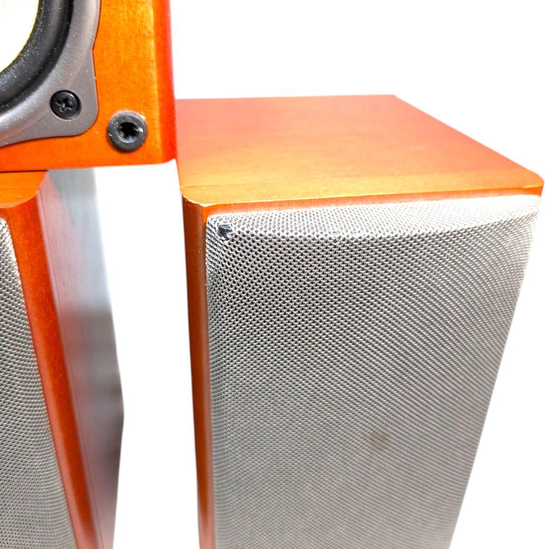 BASE-V20美しい木目デザインと迫力の重低音。お部屋が特別なシアター空間に。