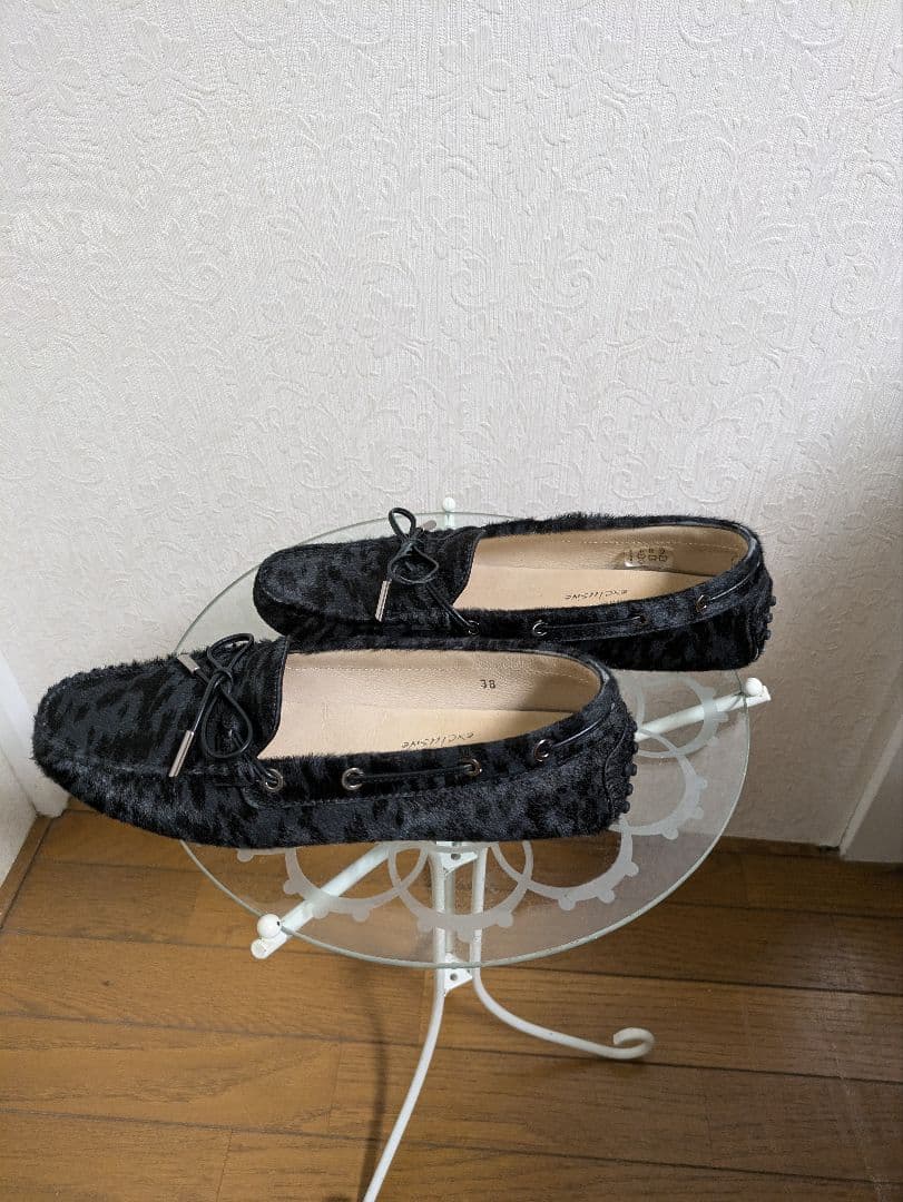 MOMOTOD'S ハラコ　ドライビングシューズ　8サイズ　美品