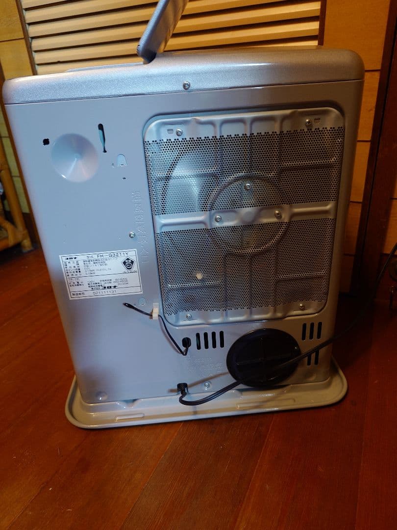 CORONA製石油ファンヒーター 実働問題無し。