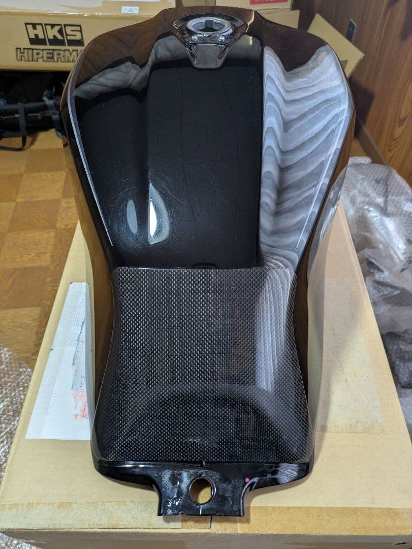 HONDA CB1100 　純正タンク　ブラック