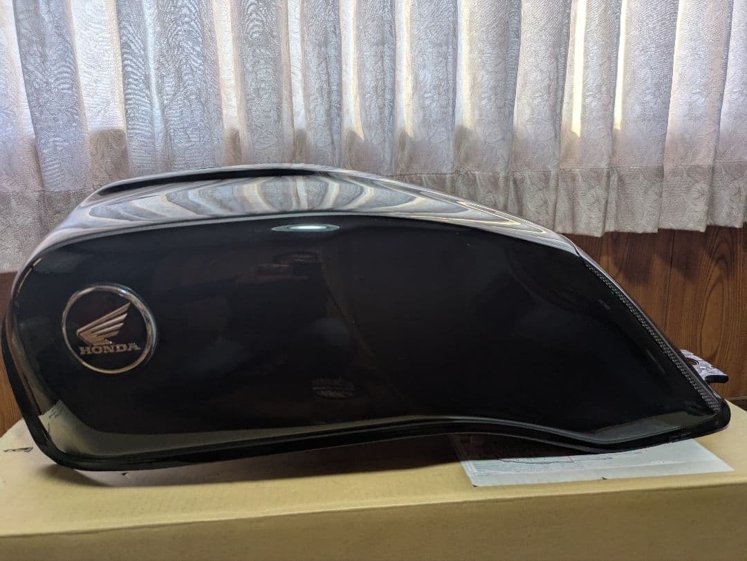 HONDA CB1100 　純正タンク　ブラック