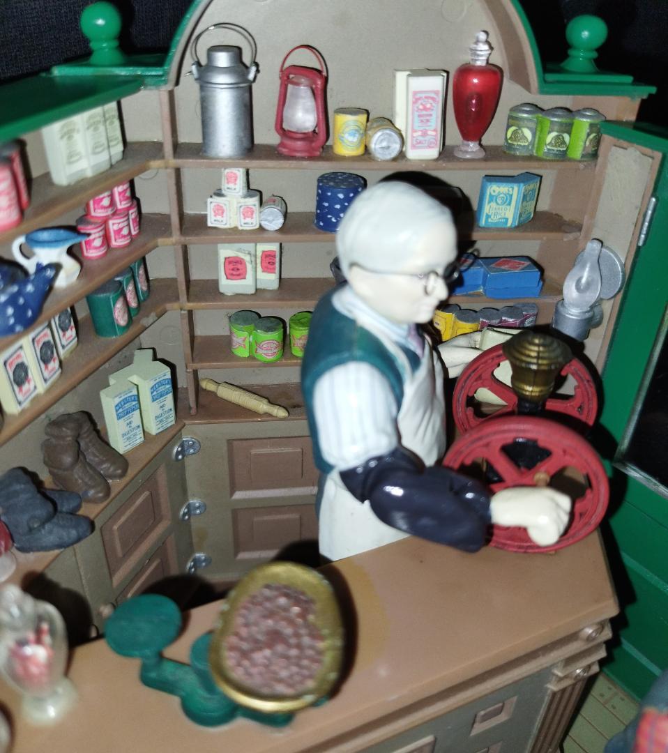 【美品】ENESCO エネスコ 電飾付最上級 オルゴール 喫茶店