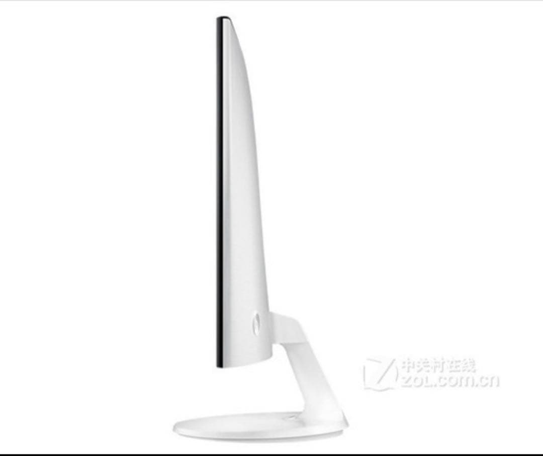 Samsung 湾曲ディスプレイ 本体