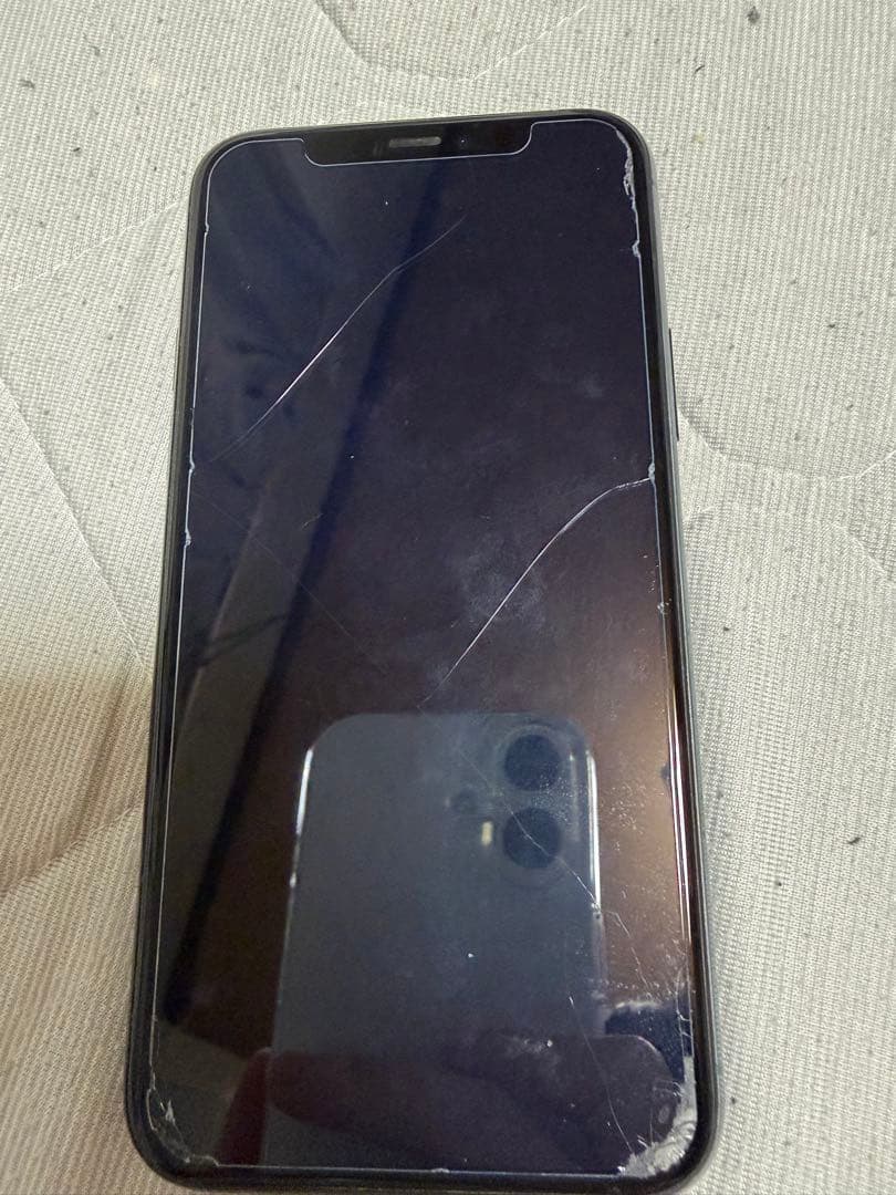 iPhone11Pro本体 64GB SIMロック解除済み