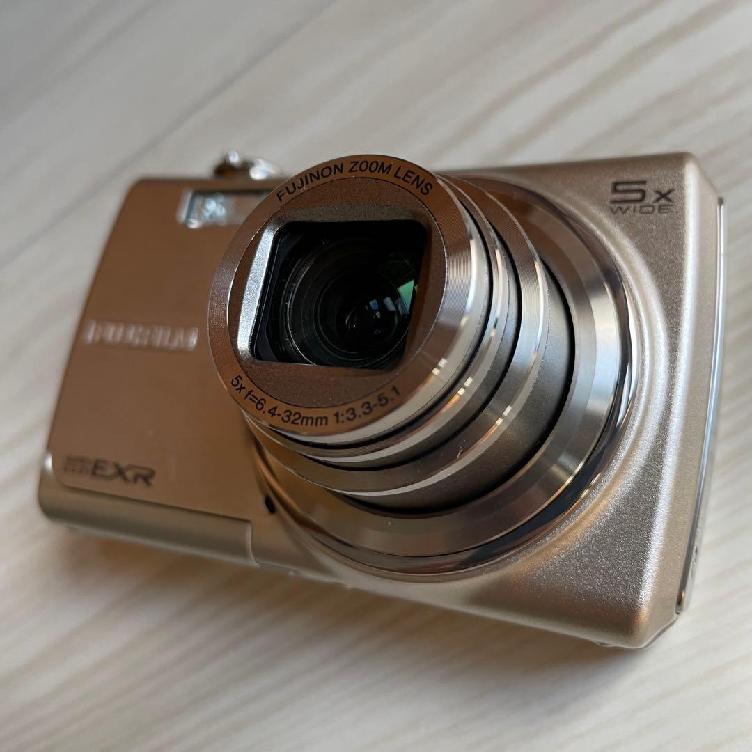 FUJIFILM FinePix F200EXR コンパクトデジタルカメラ