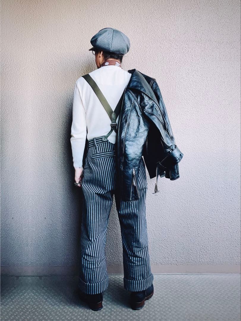 美品 BLACK SIGN ストライプワークパンツ バックシンチ 灰色×黒 32