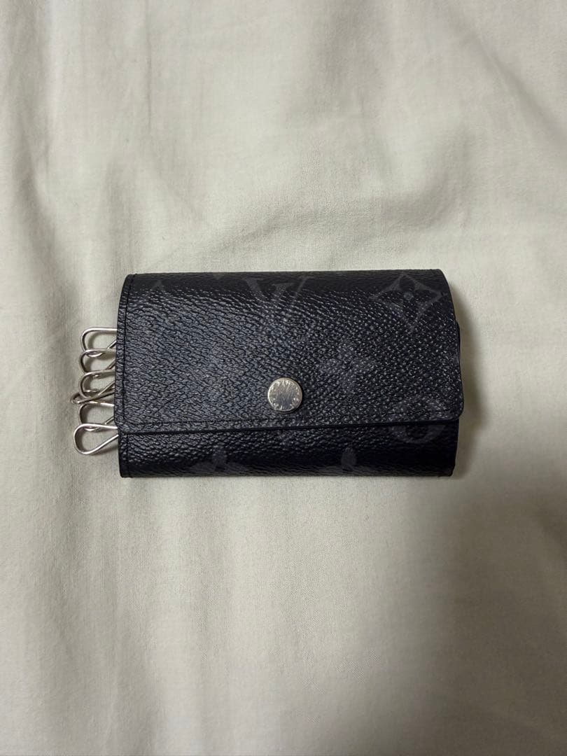 ルイ・ヴィトン ブラック レザー キーケース