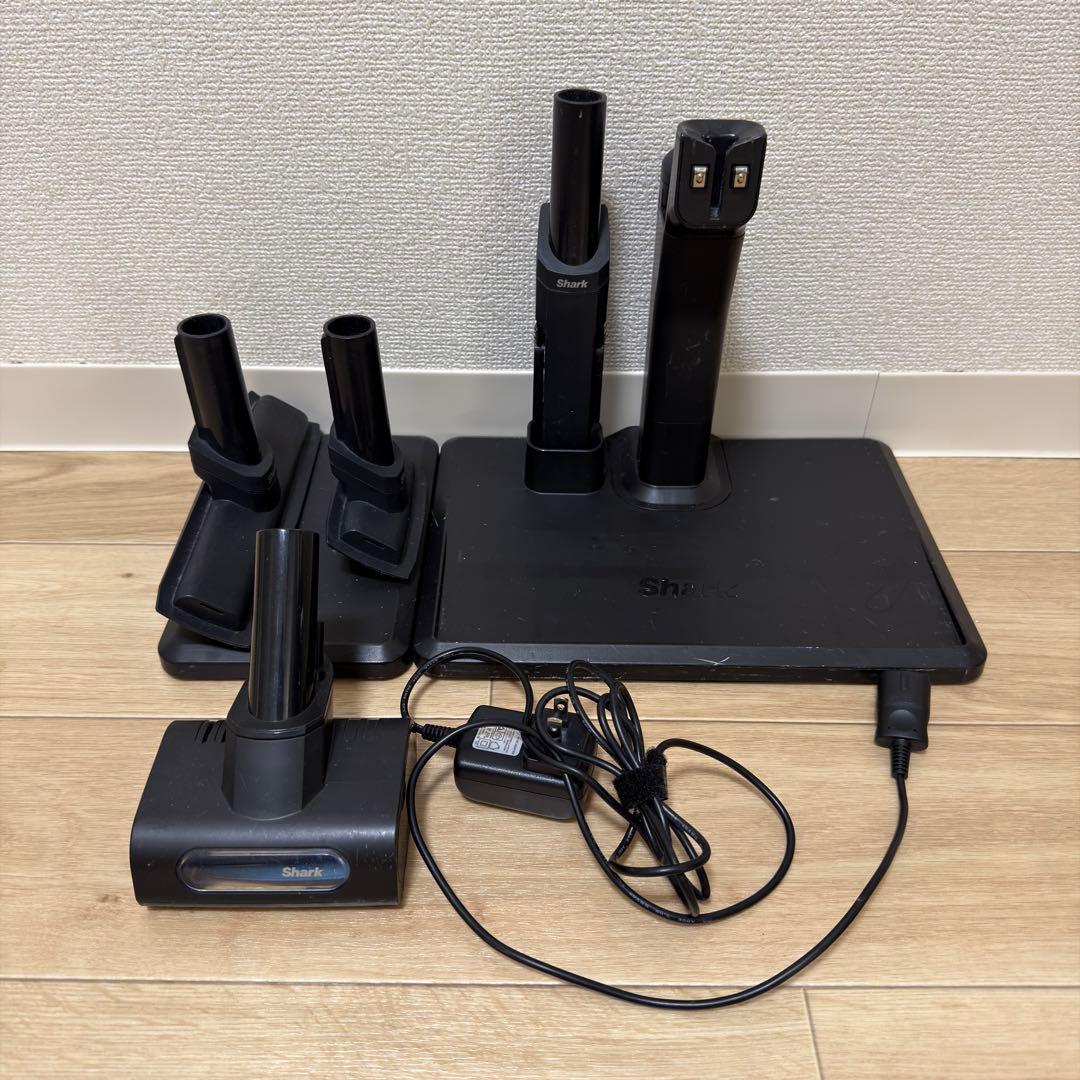 Shark コードレススティッククリーナー 本体 メタリックグレイ　CS401J