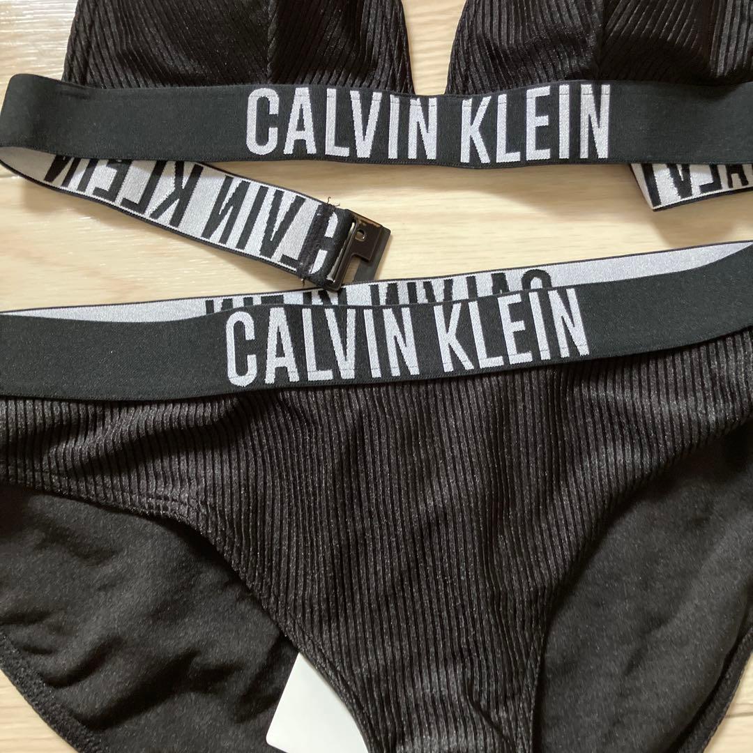   ブラック セパレート水着　ビキニ　海　夏　プール