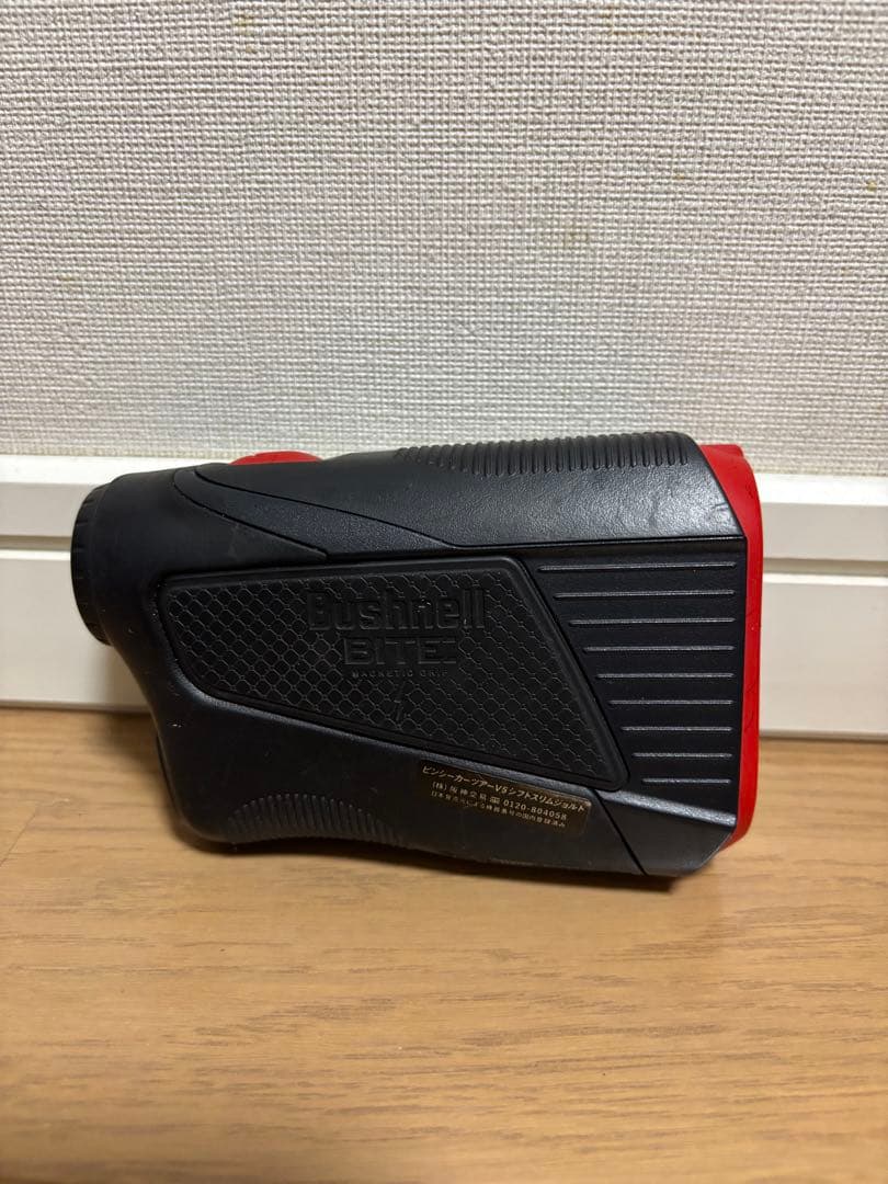 BushnellツアーV5レーザー距離計　ケース付