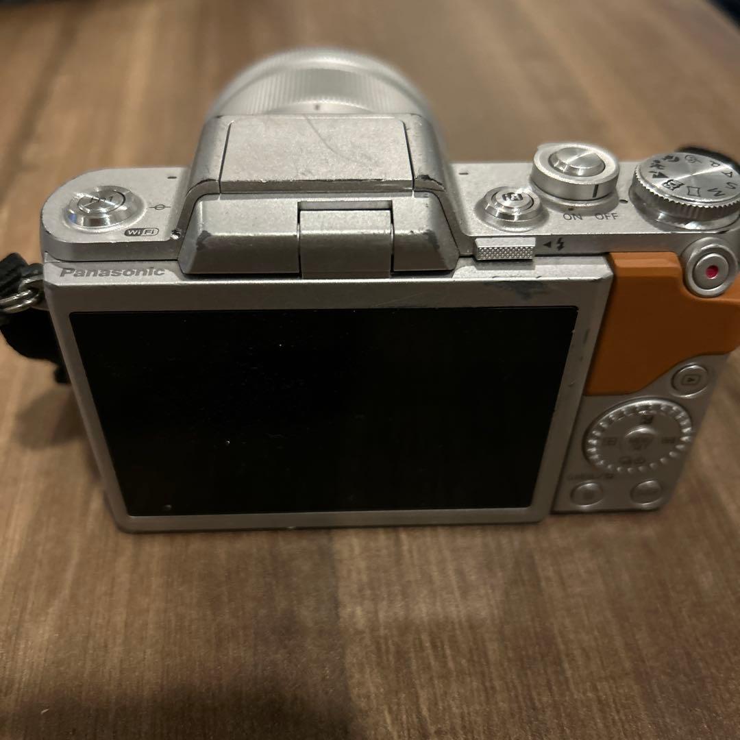 LUMIX ミラーレス一眼カメラ G VARIO 14-42mm