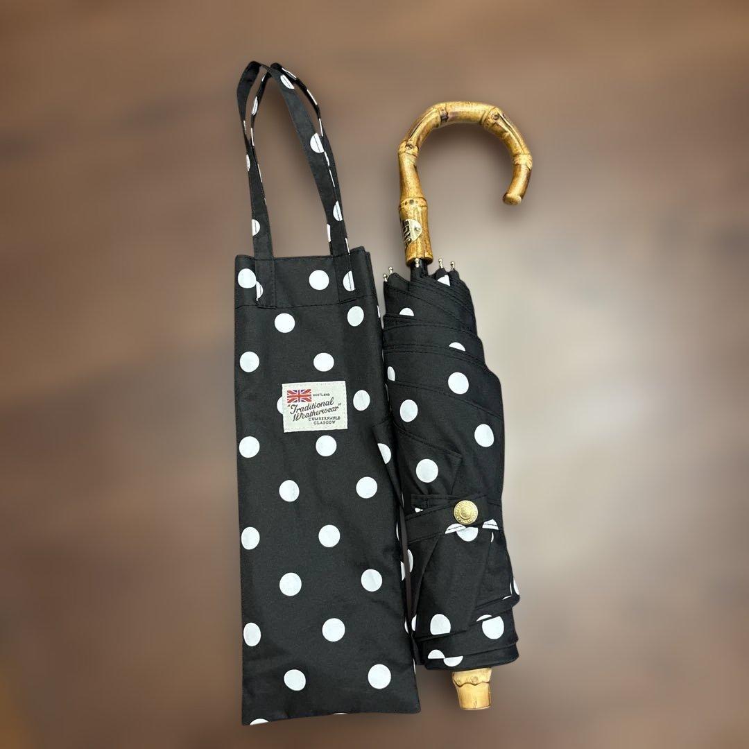 Traditional Weatherwear 折りたたみ傘 黒水玉