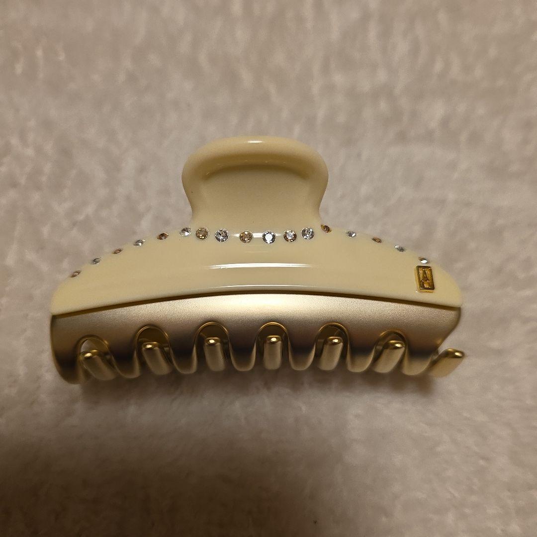 アレクサンドルドゥパリ　ヘアクリップ ヴァンドーム アイボリーカラー　新品未使用